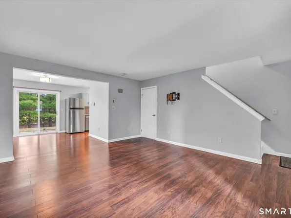 371 Emmett Street #47, Bristol, CT 06010