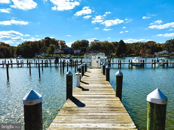 1601 Sailaway Cir, Essex, MD 21221