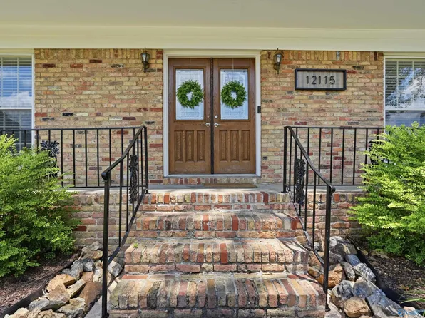 12115 Greenleaf Dr SE, Huntsville, AL 35803