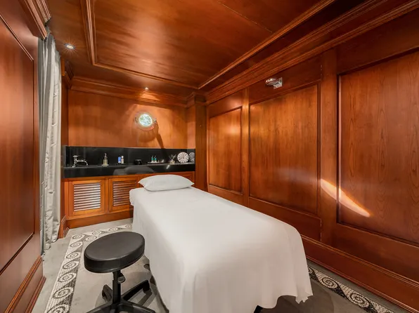 704 Broadway image 14 of 29