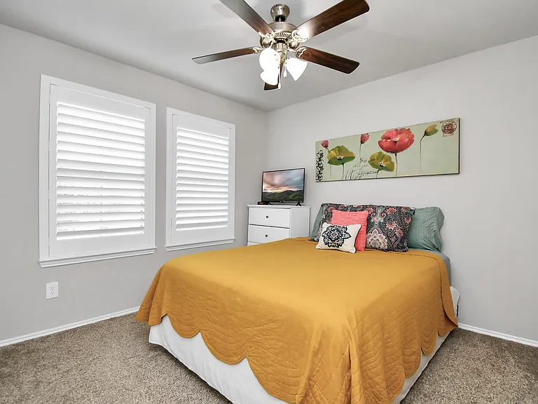 3947 Country Club Dr — Photo 36
