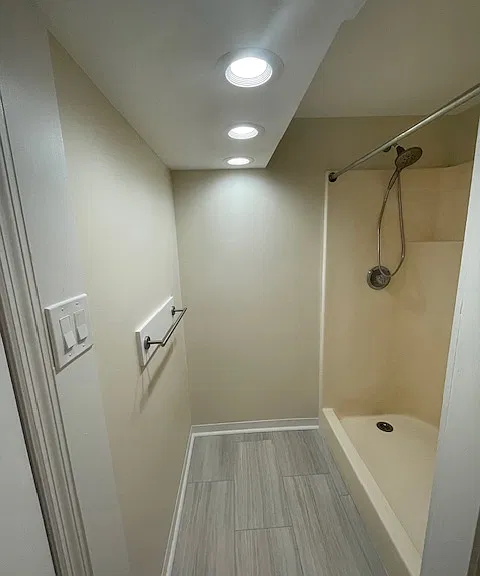 40 N Main St #6 — Photo 12