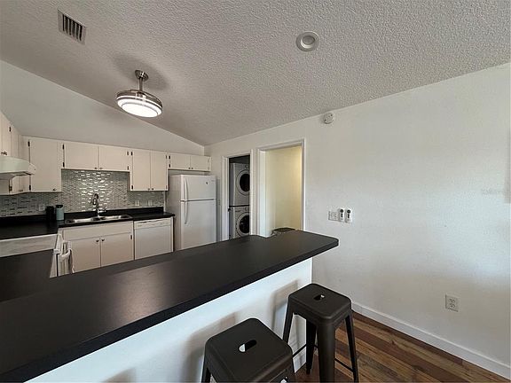 5th image of 2723 W Arch St