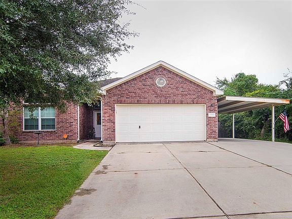 12366 Green Ridge Drive, Willis TX at Lake Conroe Hills