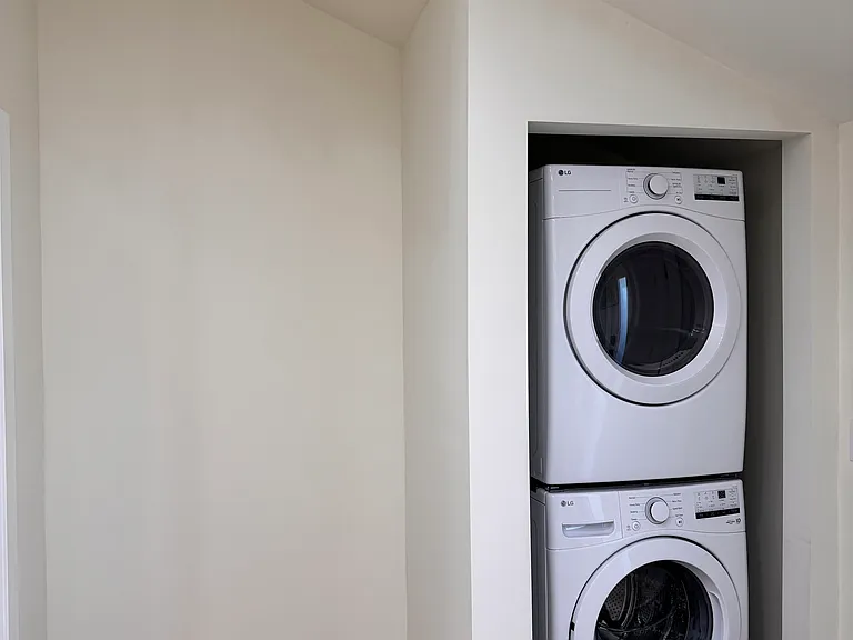 Stackable Washer/Dryer