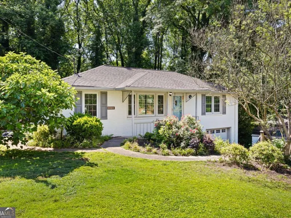 3366 Woodview Dr SE, Smyrna, GA 30082