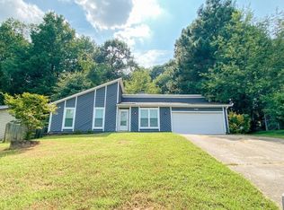 1286 Fern Hill Dr, Lawrenceville, GA 30044