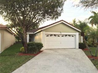 744 NW 183rd Way, Pembroke Pines, FL 33029