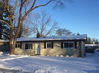 658 E Eisenhower Ave, Palatine, IL 60074