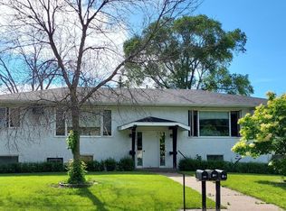 631 13th St S, Hudson, WI 54016