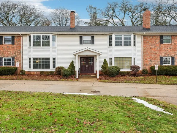 80 Devon Ln APT 101A, Akron, OH 44313