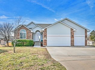 1227 S Horseback Ct, Wichita, KS 67230