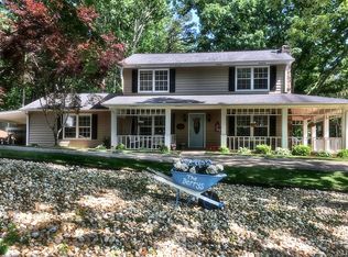 3522 Lamp Post Ln, Gainesville, GA 30504