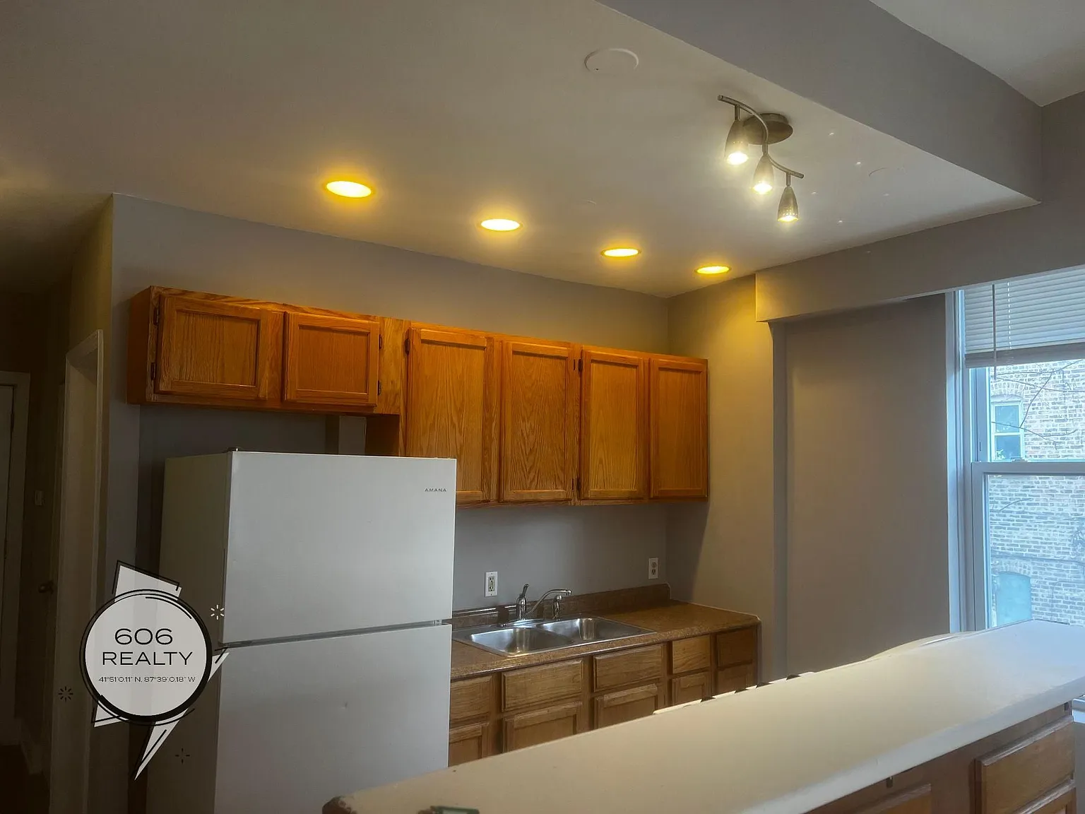 Updated Lawndale Garden Unit Available — Photo 3