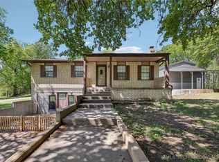 302 S Highway 82, Locust Grove, OK 74352