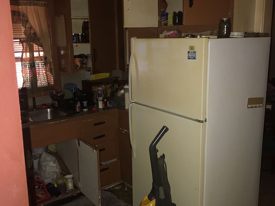 1st image of 3005 Hamilton Ln