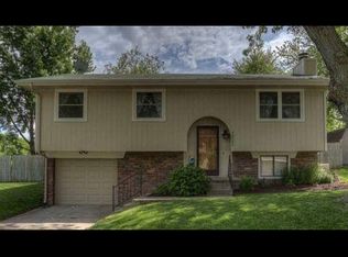14005 Jennifer Rd, Omaha, NE 68138
