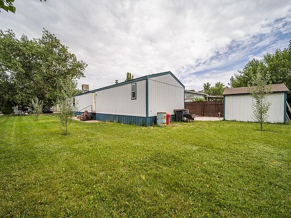 3rd image of 510 Friendship Dr