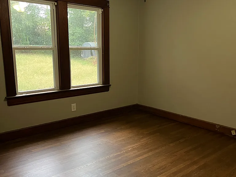 625 N Cherry St — Photo 14