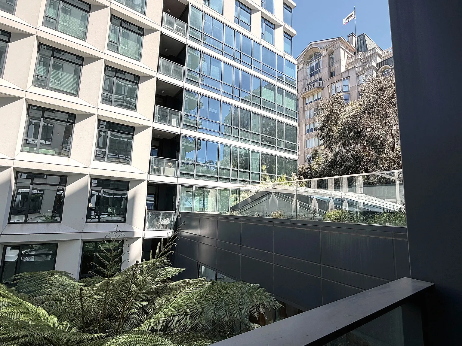 1 bed, 694 sqft, $4,850 — Photo 3