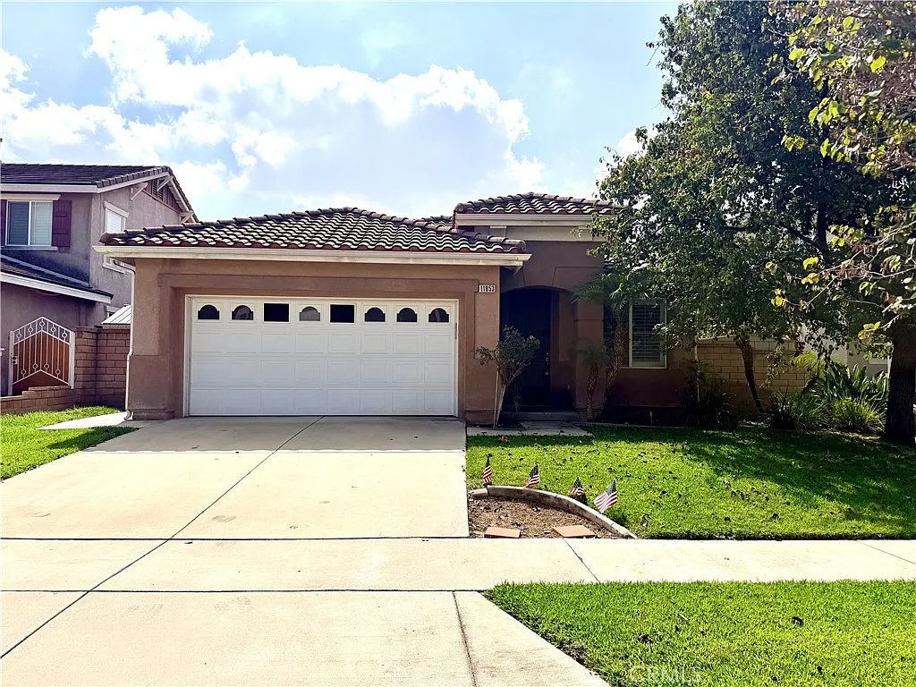 3 bed, 1767 sqft, $3,500 — Photo 2