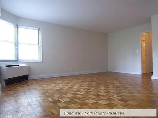 Rented by Bond New York | media 11