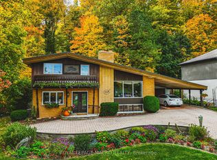 36 Maple Dr, Hamilton, ON L8G3C2