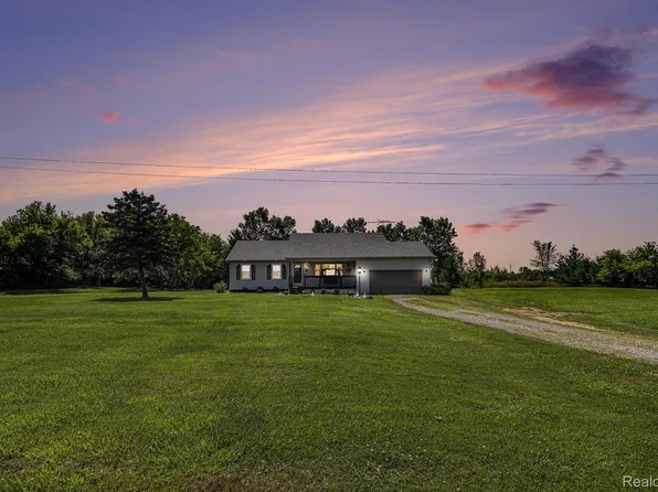 2866 Graham Rd, Imlay City, MI 48444