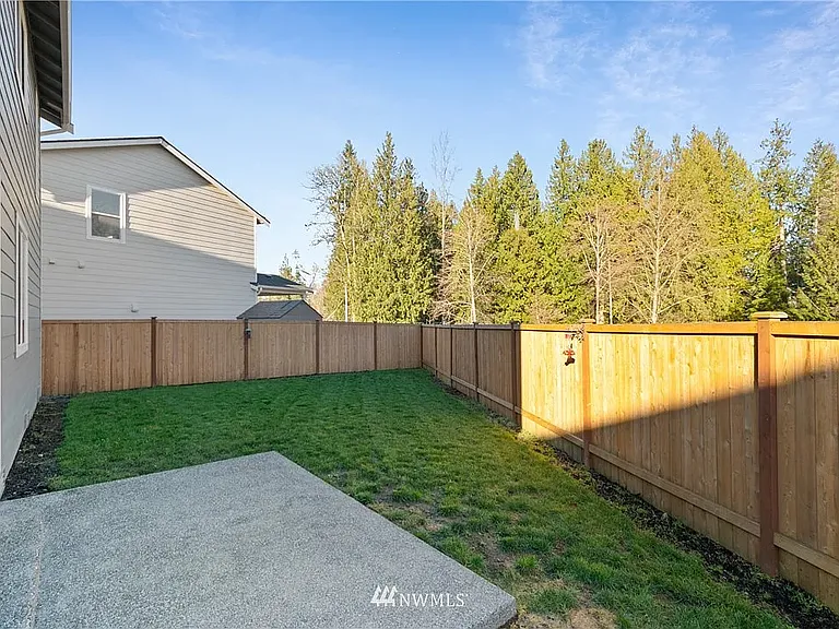 5733 84th Dr NE — Photo 27