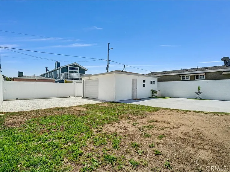 14508 Kingsdale Ave — Photo 27