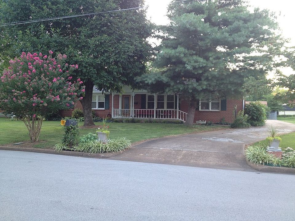 1st image of 507 N Elm St