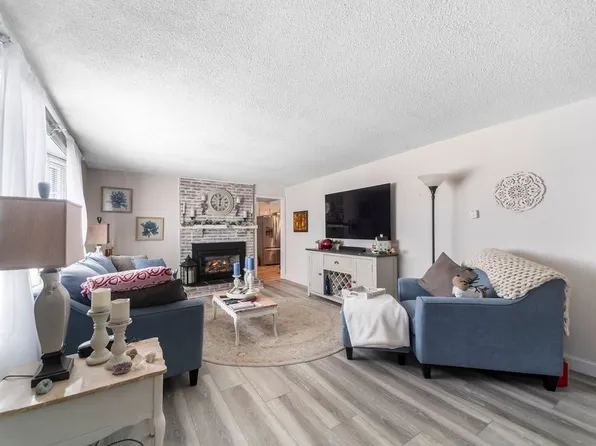 869 Pitchers Way, Barnstable, MA 02630