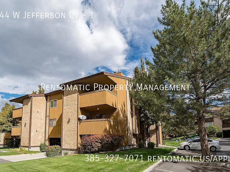 644 W Jefferson Cv #1 — Photo 20