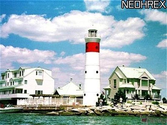 Light house
						:
						Point retreat has a landmark light which owners can watch sunsets from the top