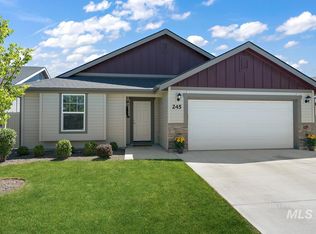 245 W Waukesha St, Meridian, ID 83646