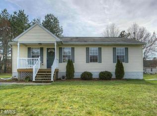 8706 New Castle Ct, Fredericksburg, VA 22408