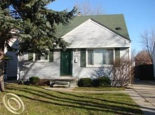 23421 Deziel St, Saint Clair Shores, MI
