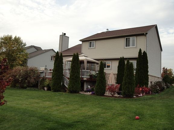 3rd image of 230 Easton Dr