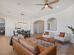 2025 W Calle Del Sol, Phoenix, AZ 85085