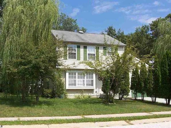 20 Emily Dr