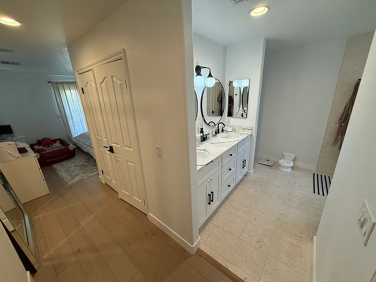 1200 E Highland Ave #205 — Photo 23