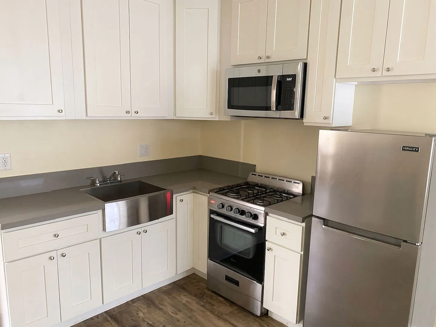 1 bed, 1.0 bath, 350 sqft, $1,650 — Photo 3
