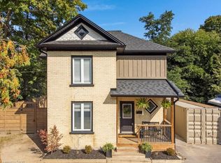 52 Jardine St, Cambridge, ON N3C1R1