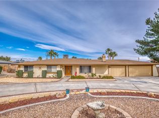 19868 Shoshonee Rd, Apple Valley, CA 92307