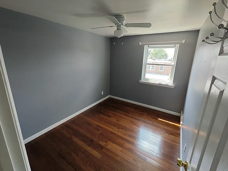 3322 Gurley Rd — Photo 6