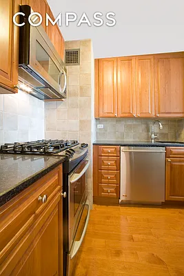 Sold by Compass | media 22