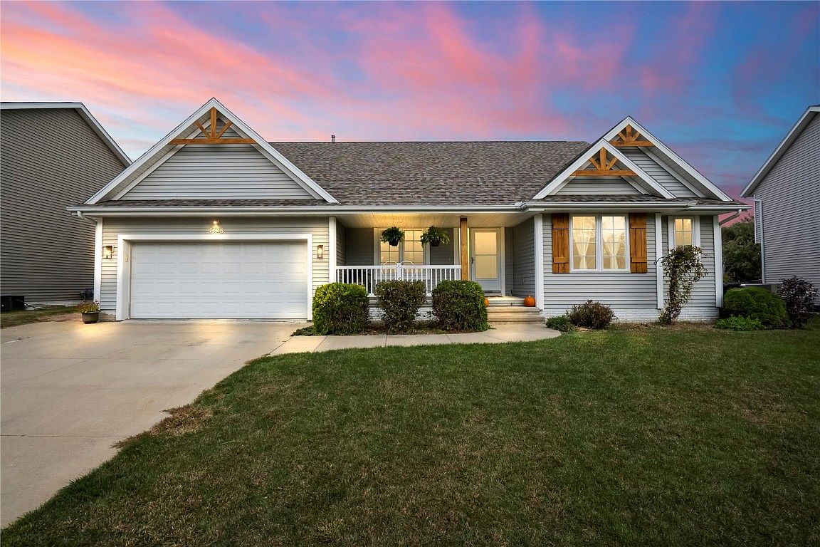 7128 Doubletree Rd NE, Cedar Rapids, IA 52402 | Zillow