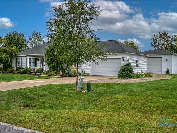 3rd image of 1761 S Anna Dr
