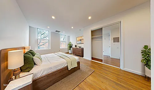 253 3rd St #2D Photo 1