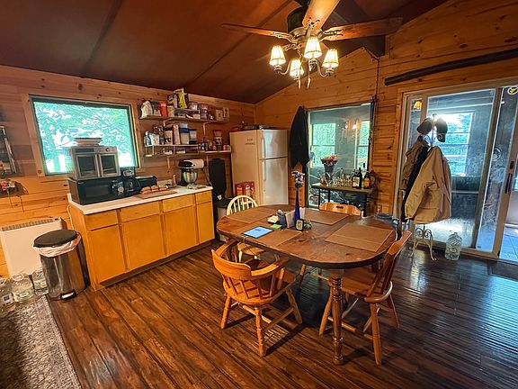 5th image of 79 Spruce Peak Rd #1